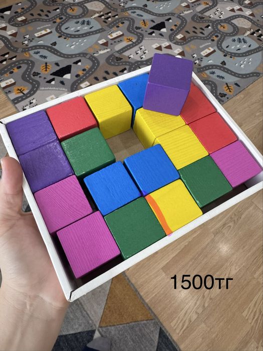 Продам развивающие игрушки