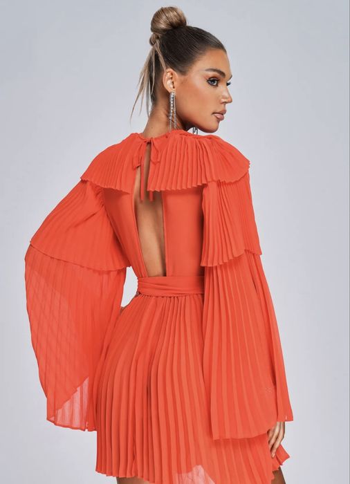 Rochie vaporoasă cu pliuri