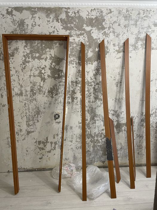 Продаю межкомнатную дверь