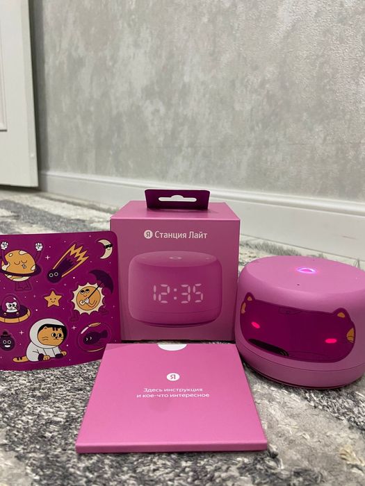 Продаю Яндекс Станцию Лайт