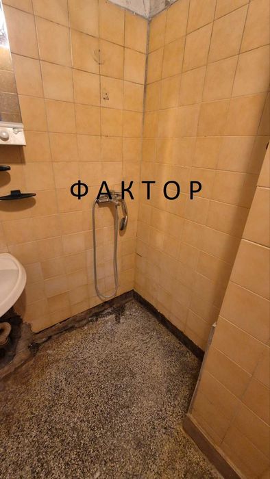 Продава се Двустаен апартамент в Пловдив, Христо Смирненски - 70 кв.м за 1258 €/кв.м - Снимка #13