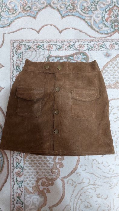 Продам детские платье новое