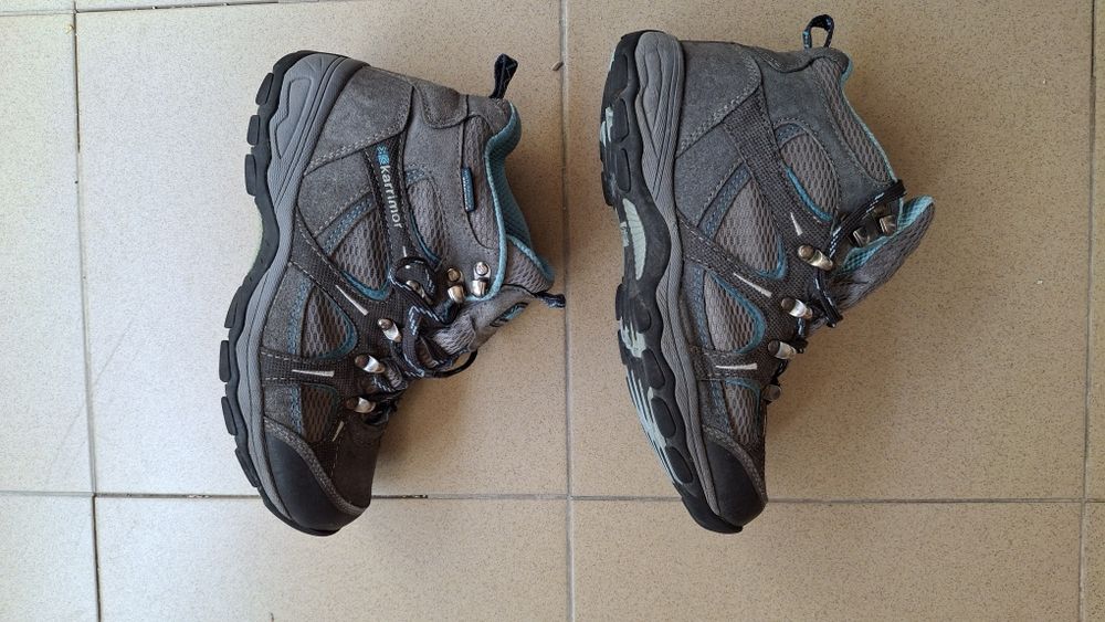 Дамски туристически обувки 38 номер