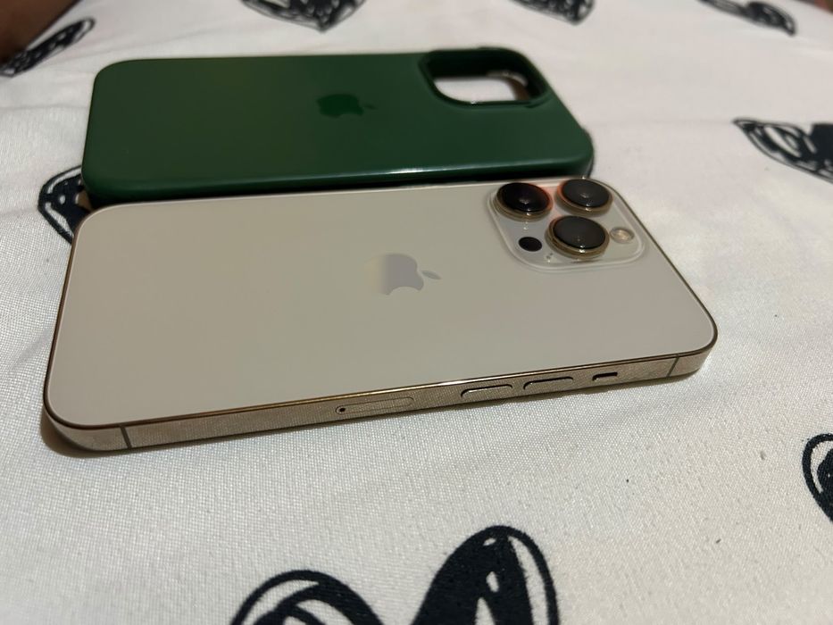 iPhone 13 Pro gold