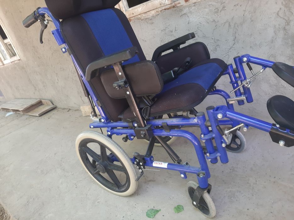 Коляска инвалитски новый