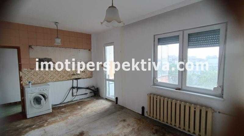 Продава се Тристаен апартамент в Пловдив, Тракия - 92 кв.м за 1370 €/кв.м - Снимка #1