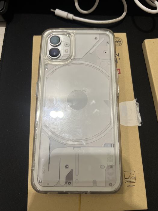 Продам nothing phone 1