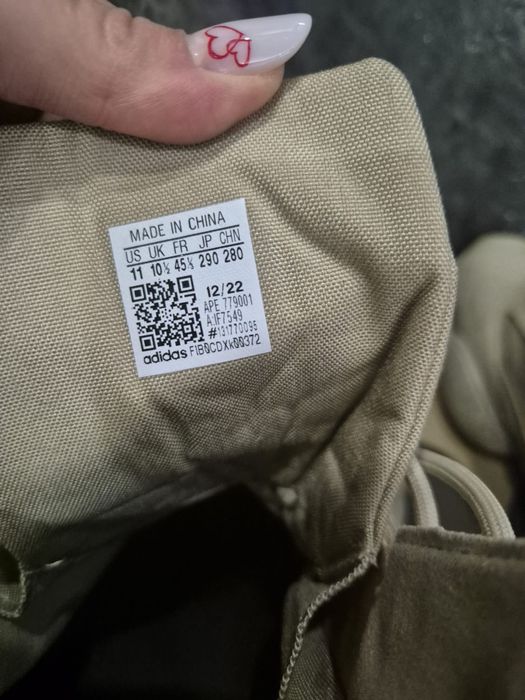 Bocanci vara Adidas yeezy 500 marimea 45 1/3