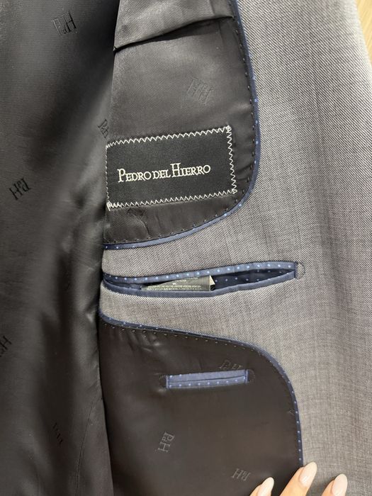 Сиво сако Pedro del Hierro
