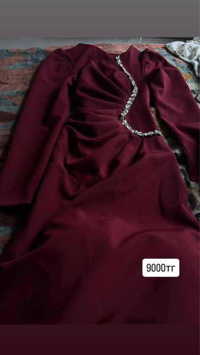 продам одежды платье