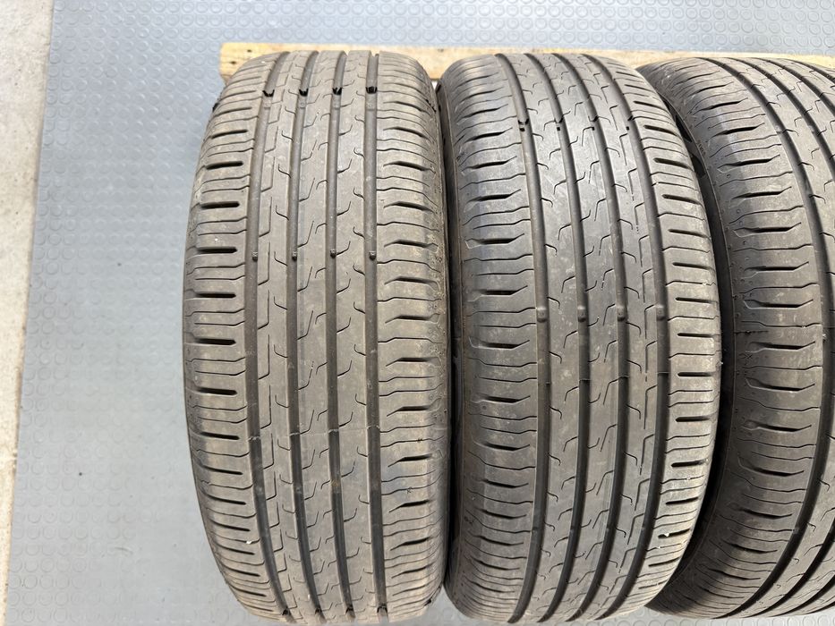 4бр. ОТЛИЧНИ Летни Гуми С Борд 205/55R/17 -CONTINENTAL- DOT:2723- 6.5мм.