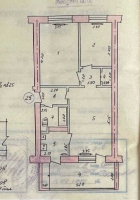 Продается квартира в Яшнабадском районе Дубовая 3х ком 1-этаж 68м2.