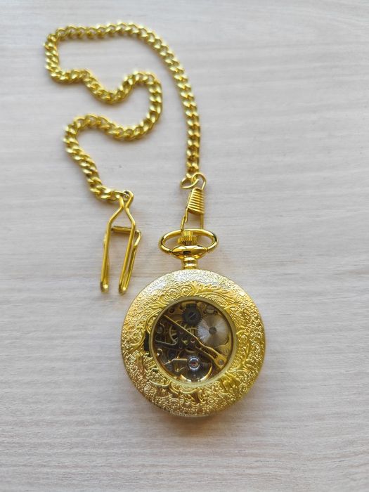 Механичен джобен часовник