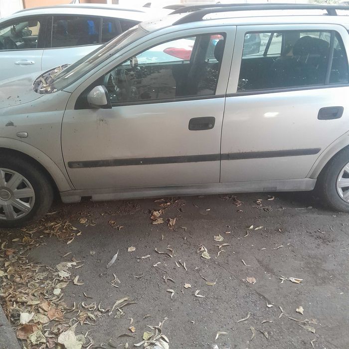 Vand opel astra 1.4 benzina