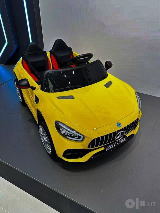 Двухместный детский электромобиль полный привод Mercedes benz