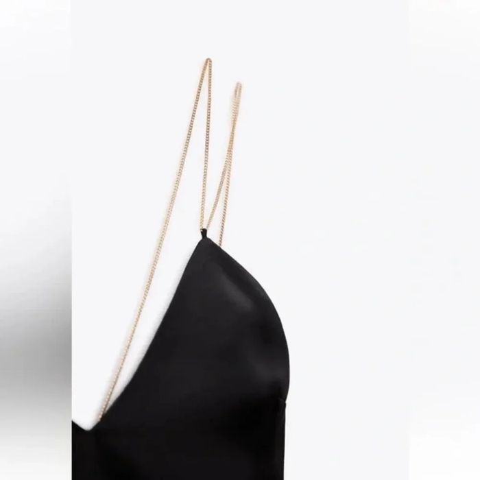Черна рокля ZARA