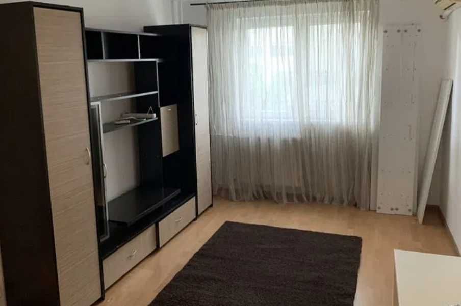 Дава се под наем Двустаен апартамент в Пловдив, Кючук Париж - 65 кв.м за 280.5 € - Снимка #2