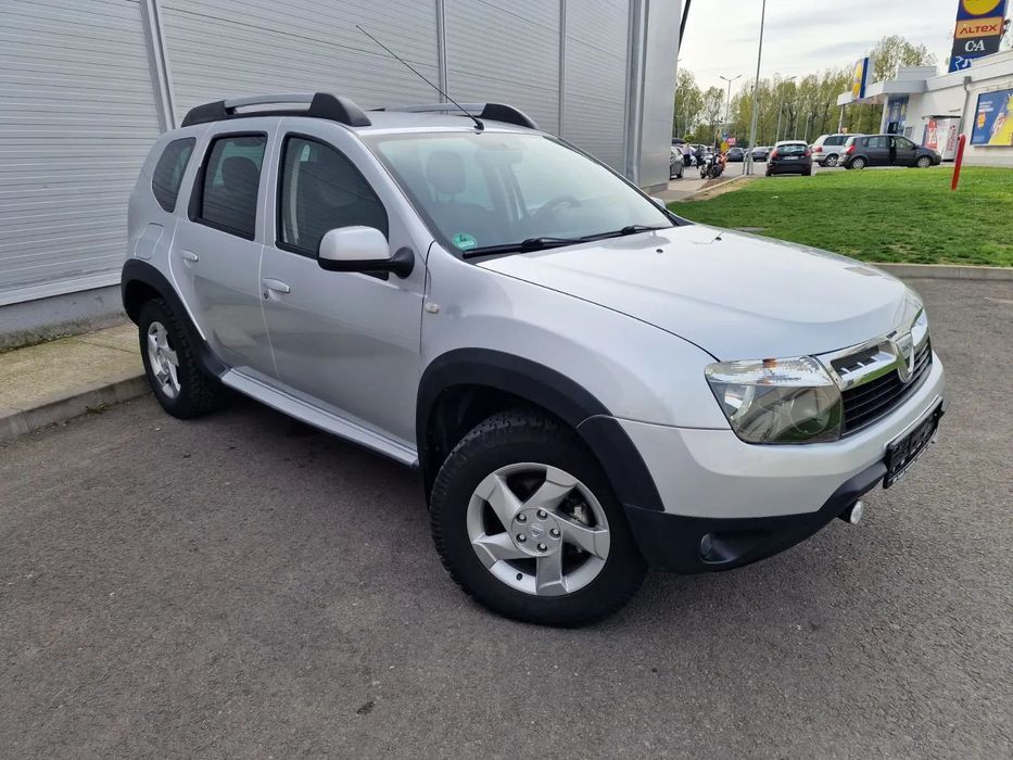 Dacia Duster 4WD / Clima /
