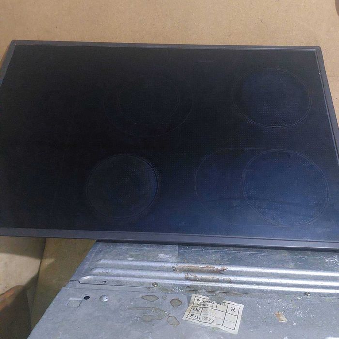 Комплект фурна за вграждане с голям плот Сименс