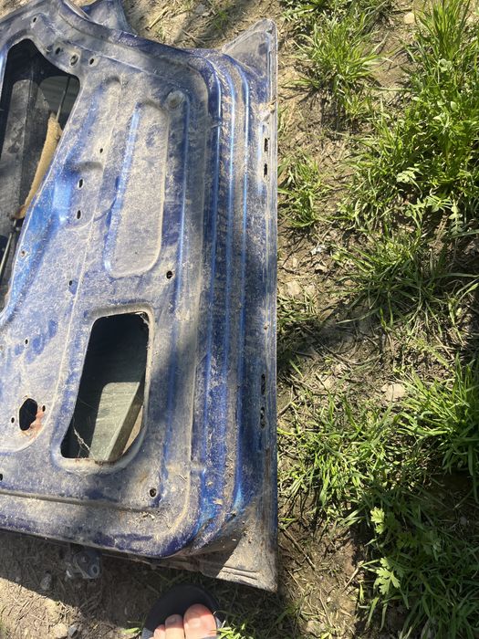 Дверь от ваз 21099