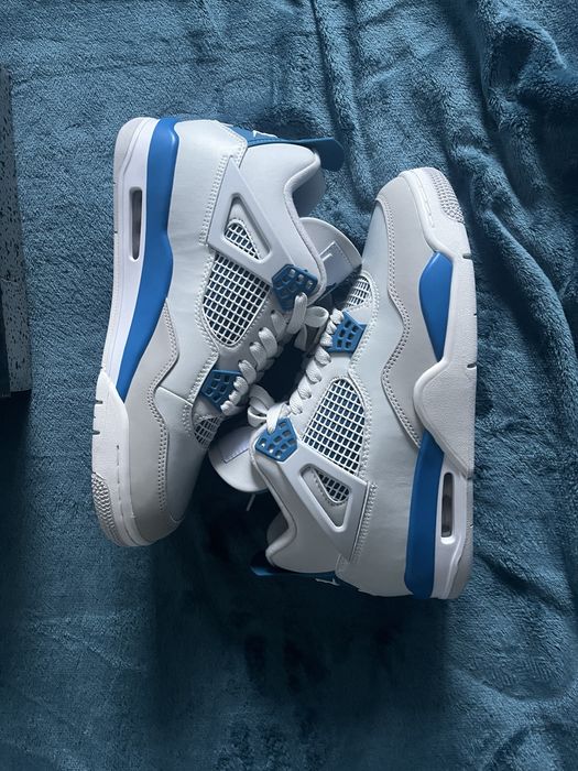 Jordan 4  Military Blue