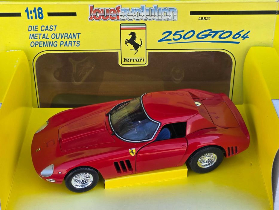 Macheta Auto 1/18 Revell Jouef Evolution Ferrari 250 GTO 64
