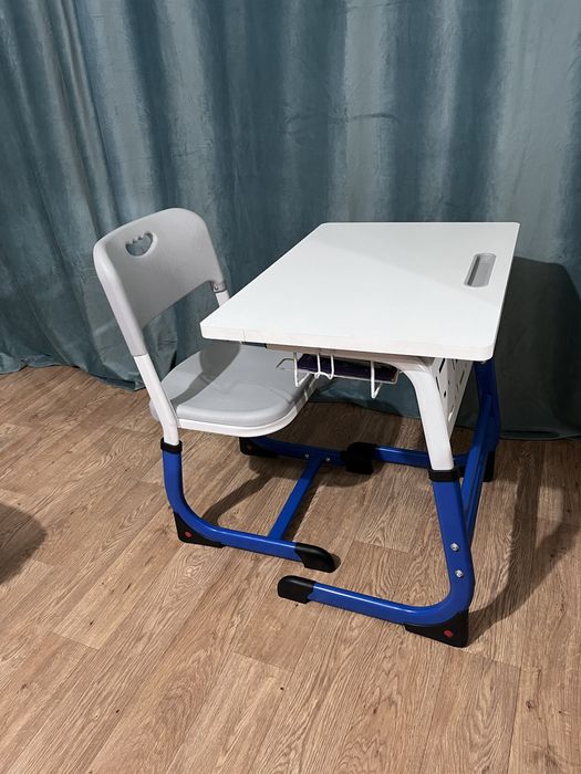 Одноместная парта со стулом