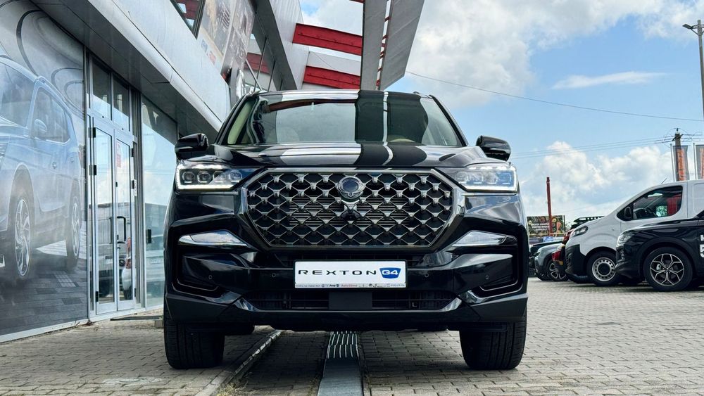 KGM Rexton REXTON G4 Y470 - Black Edition - Trapa - 5 Locuri