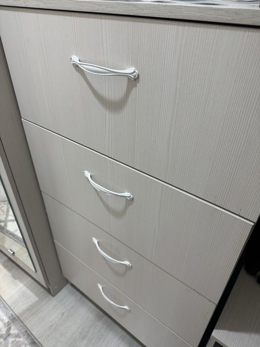 Продается шифонер