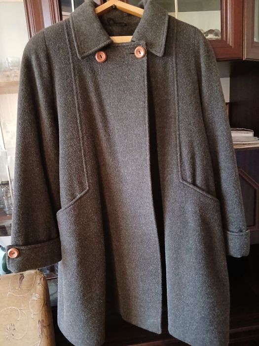 Теплое шерстянное пальто