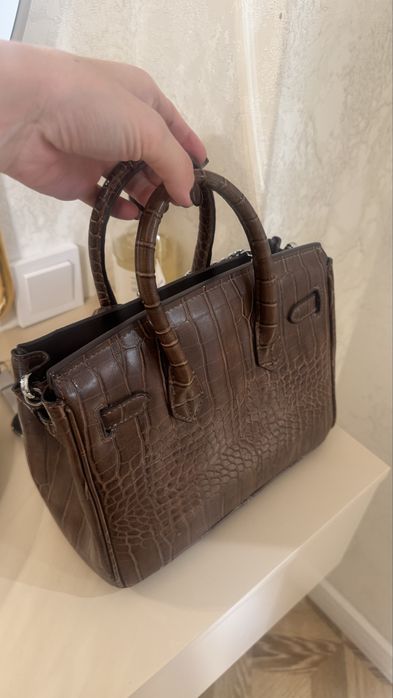 Продаю сумки в идеальном состоянии