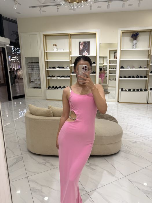 Платье женское нарядное !