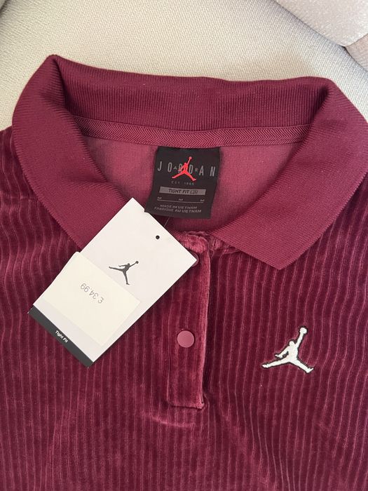 Top Jordan din catifea cu logo brodat