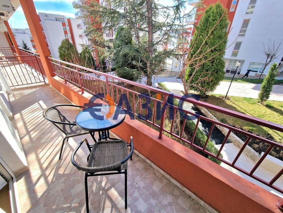 Продава се Двустаен апартамент в Свети Влас - 71 кв.м за 1296 €/кв.м - Снимка #13