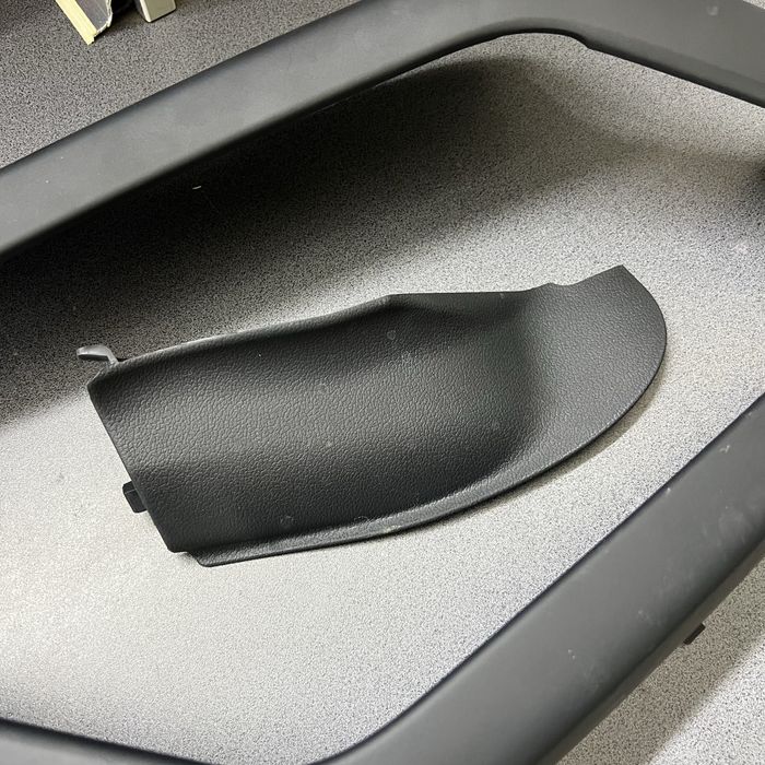 Пластик салона ауди а4 б8