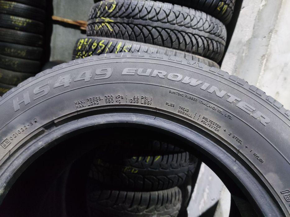 2бр зимни гуми 185/65/15 Falken EuroWinter
6.5mm
Без лепенки и кривини