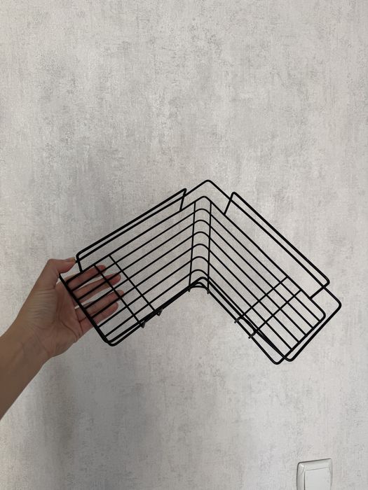 Продается полка настенная