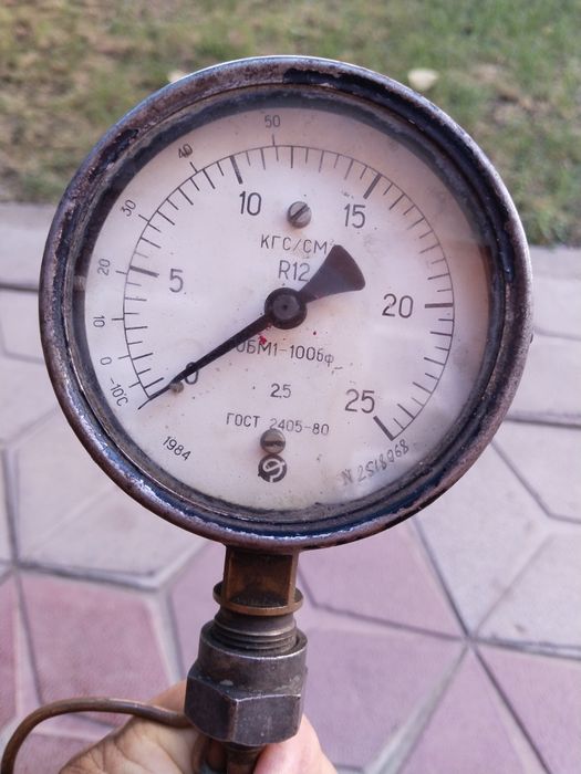 Манометр б/у советский