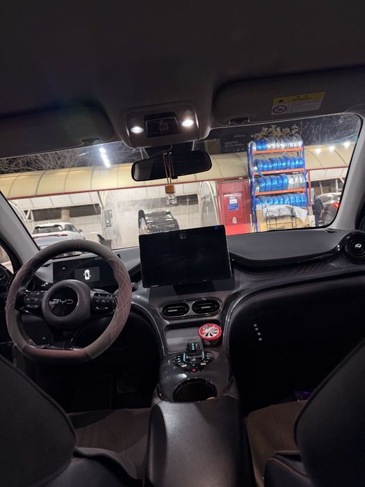 BYD e2 Luxury sotiladi