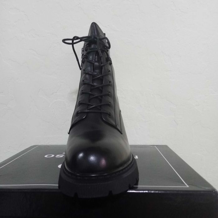 Новые женские сапоги