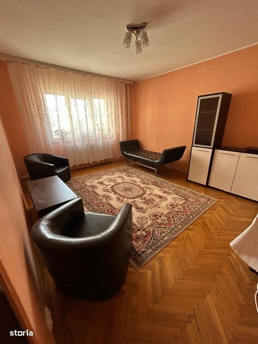 3 Camere Etaj 2 - Casa De Cultura