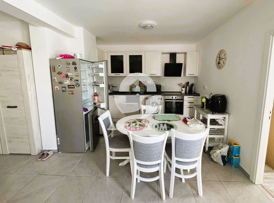 Продава се Тристаен апартамент в к.к. Слънчев бряг - 115 кв.м за 957 €/кв.м - Снимка #2