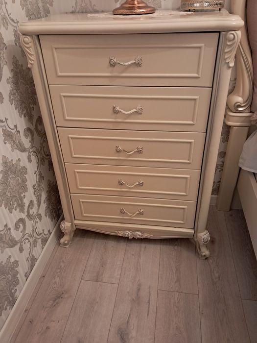 Комод , тумба ,для белья .