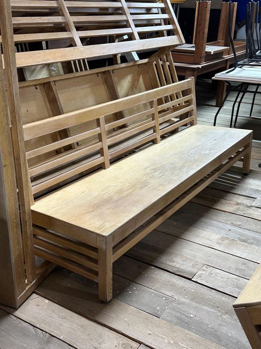 Лавка из дерева , оборудование