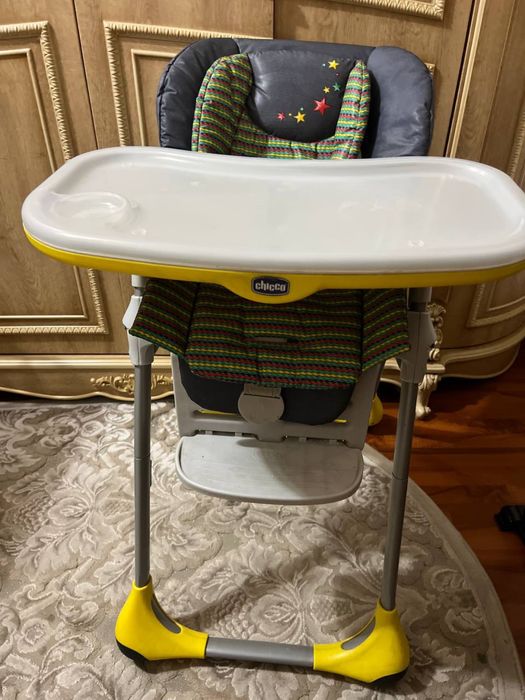 Chicco ovqatlanadigan stol