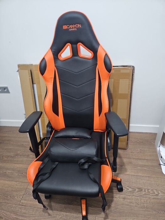 Игровое кресло Canyon Gaming