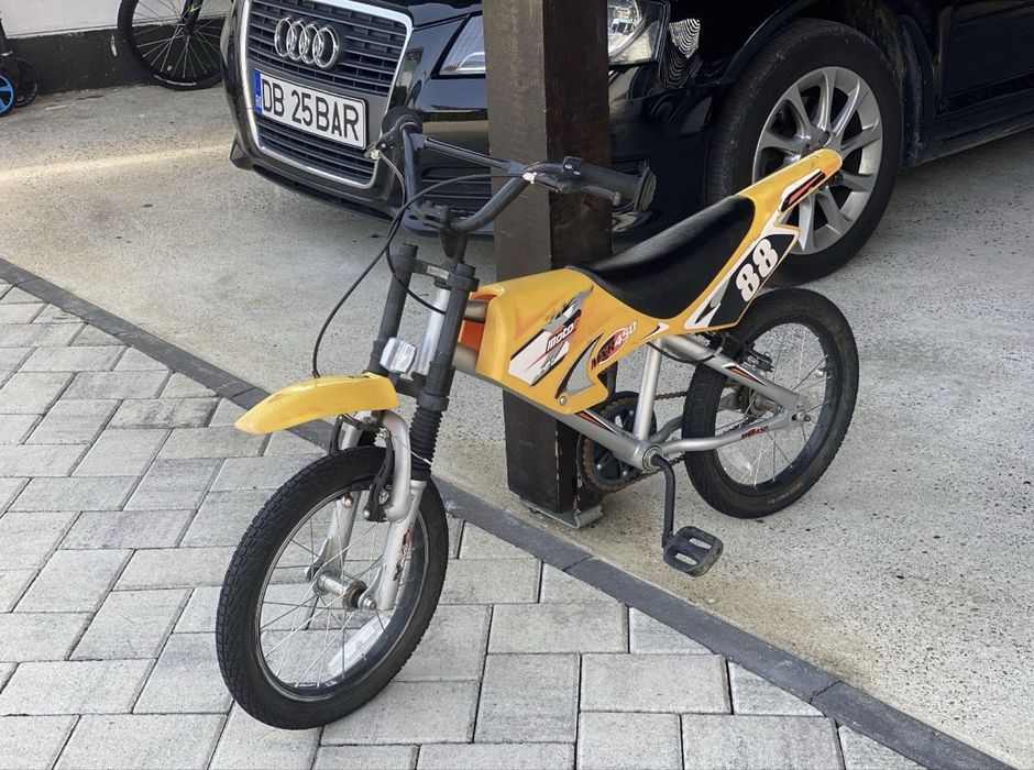 Bicicleta copii stil motor