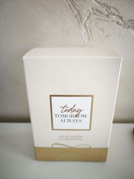Apa de parfum Today de 100 ml