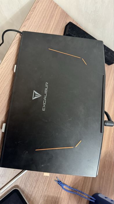 Ноутбук игровой Casper Excalibur g900