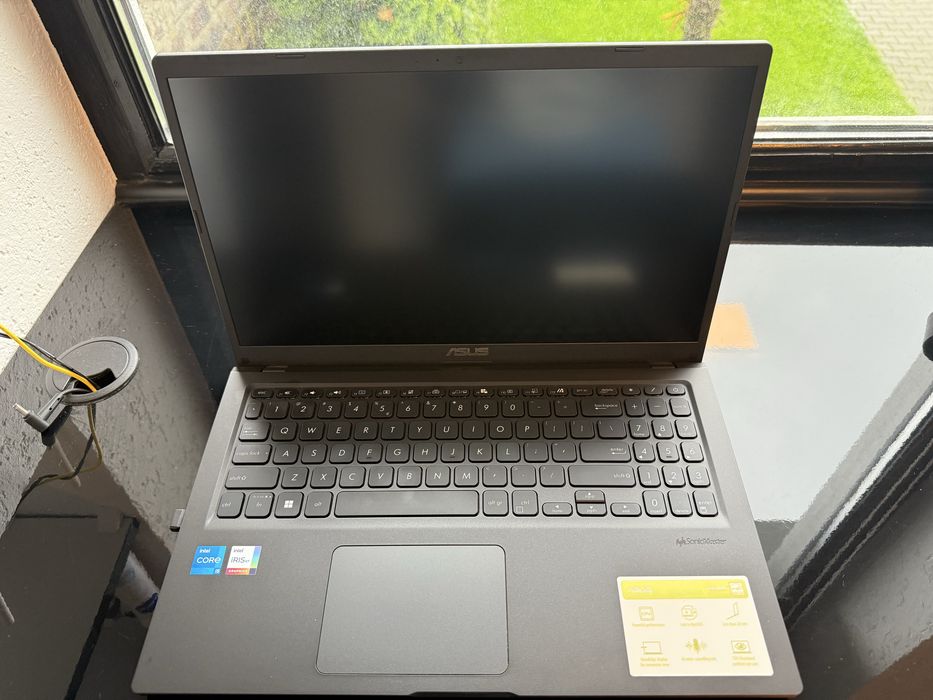 Vand laptop asus